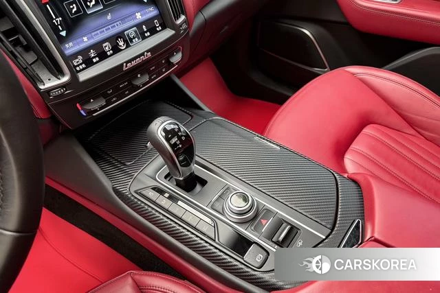Maserati Levante id 4241344 из Китая 13