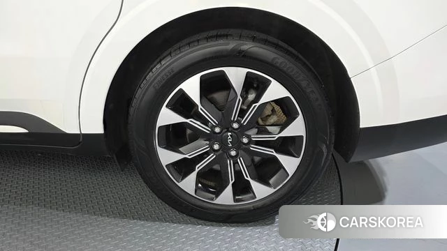 Kia Carnival 4th generation id 4230512 из Кореи 13