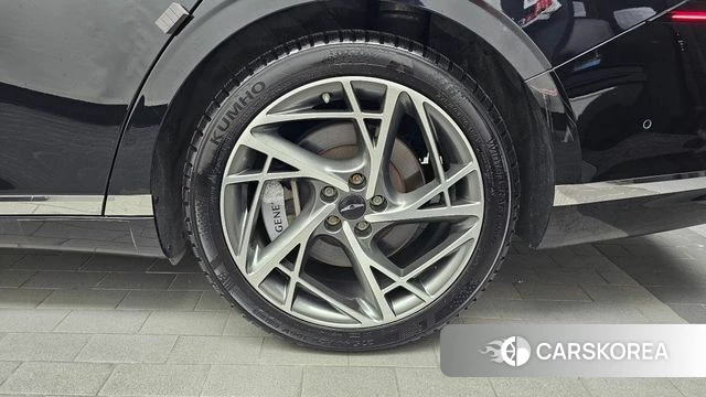 Genesis G90 (RS4) id 4740620 из Кореи 13