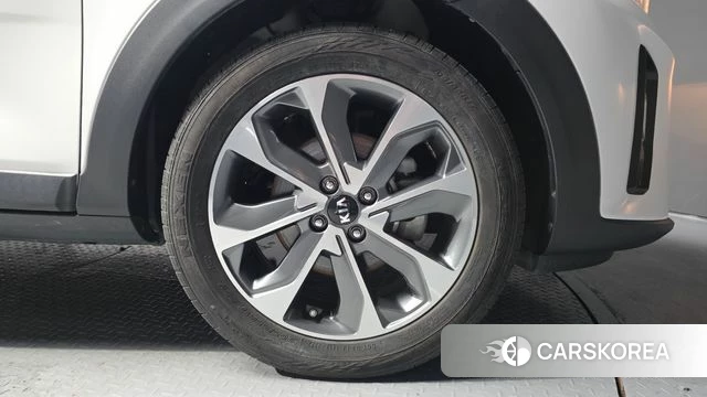 Kia Stonic id 4581892 из Кореи 13