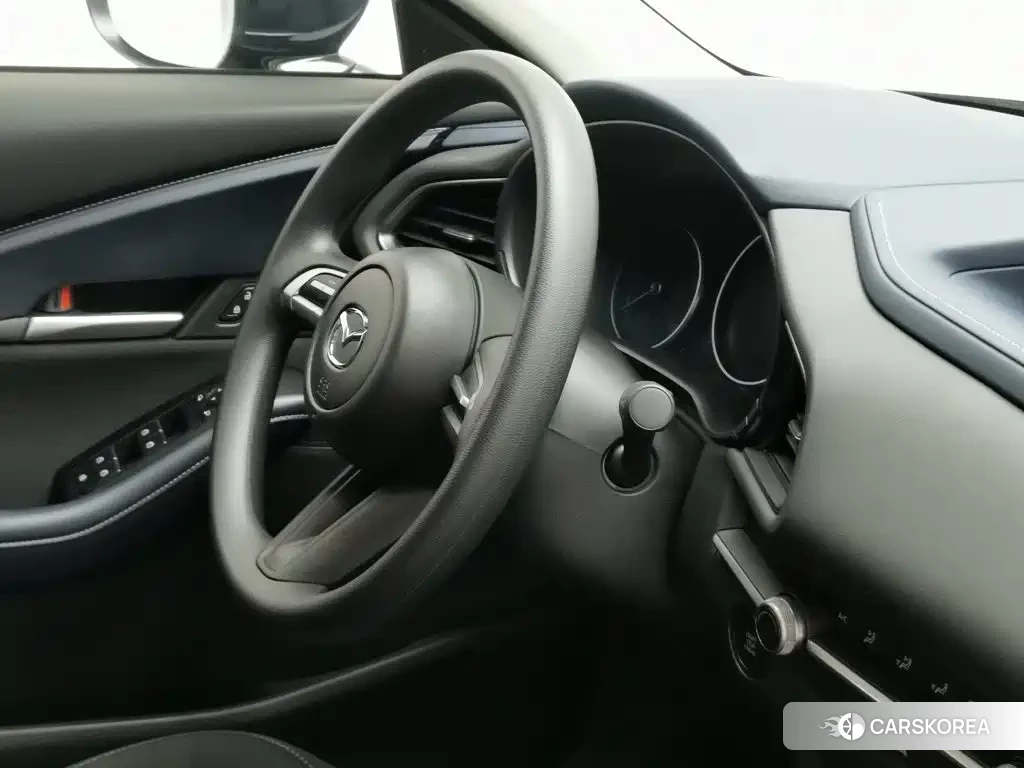 Mazda CX-30 id 4654527 из Китая 13