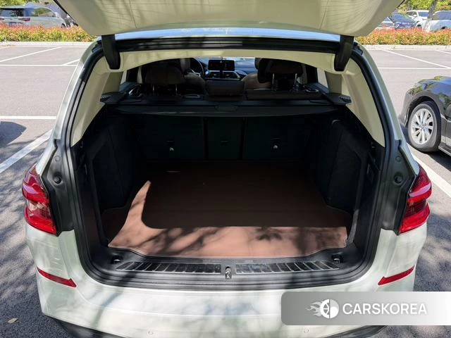 BMW X3 id 4278339 из Китая 13