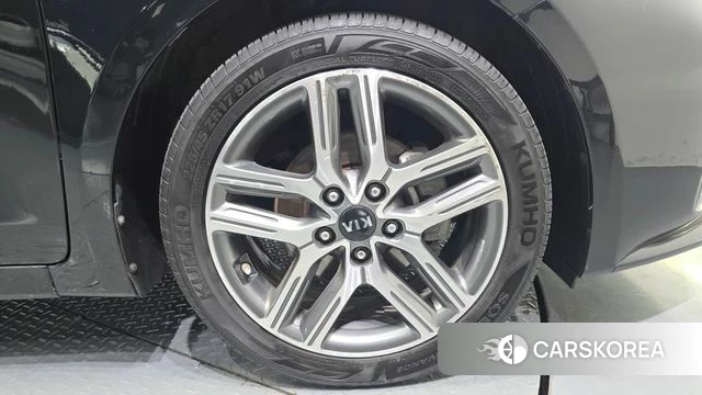 Kia Come New K3 id 4918958 из Кореи 13