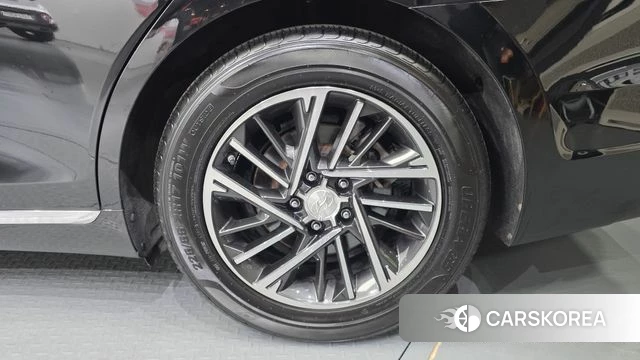 Hyundai The New Grandeur IG id 4389952 из Кореи 13
