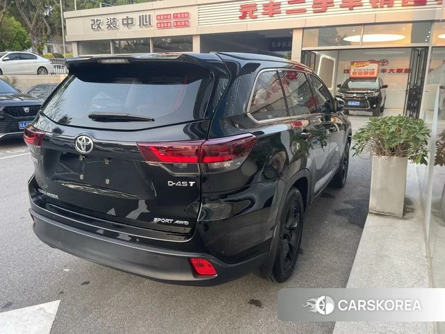 Toyota Highlander id 4220993 из Китая 13