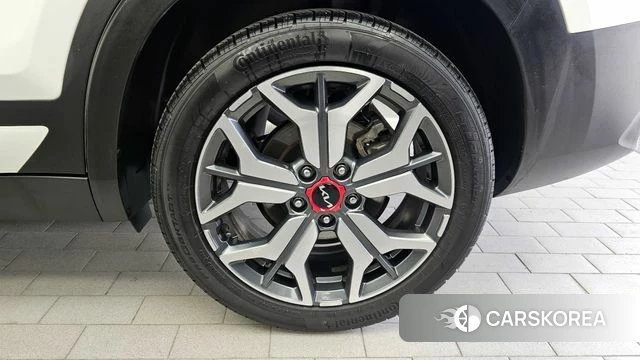 Kia Seltos id 4186686 из Кореи 13