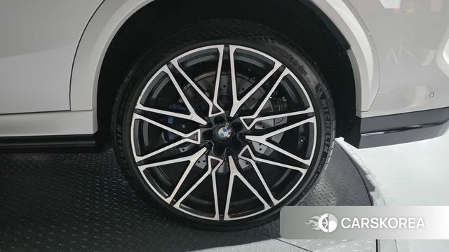 BMW X6M (G06) id 4579051 из Кореи 13