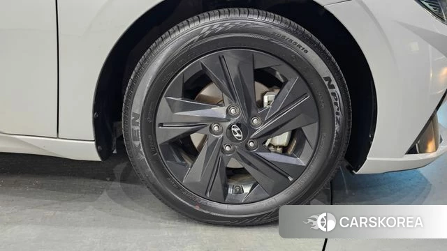 Hyundai Avante Hybrid (CN7) id 4646078 из Кореи 13
