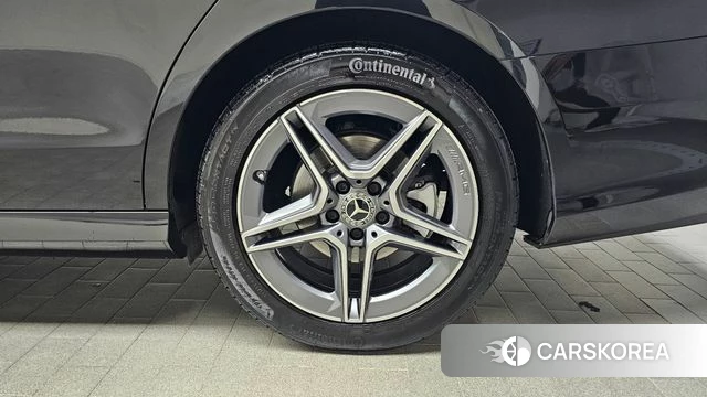 Mercedes-Benz E-Class W213 id 4608101 из Кореи 13