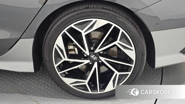 Hyundai Ionic 6 id 4863818 из Кореи 13