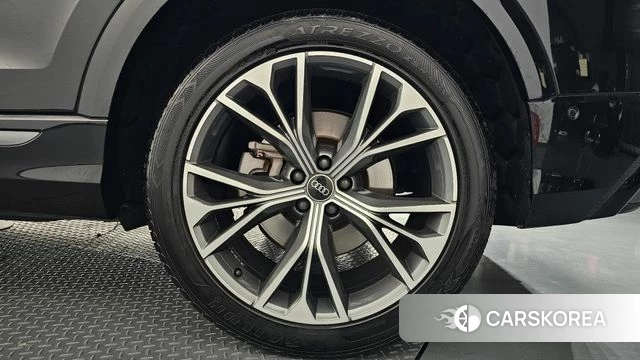 Audi Q8 (4M) id 4187346 из Кореи 13