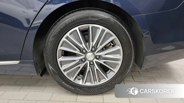 Hyundai Grandeur IG Hybrid id 4345629 из Кореи 13