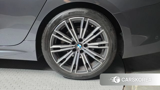 BMW 3 Series (G20) id 4482397 из Кореи 13