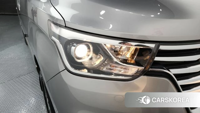 Hyundai The New Grand Starex id 4250826 из Кореи 13