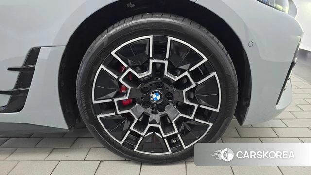 BMW i4 id 4879332 из Кореи 13