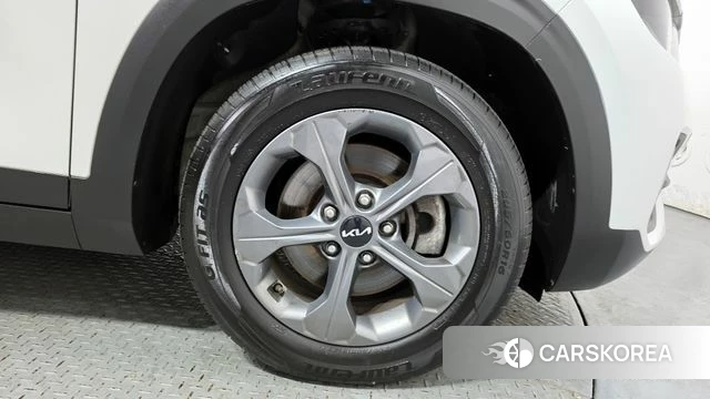 Kia Seltos id 4369876 из Кореи 13