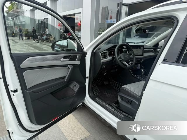 Volkswagen Tanyue id 4220922 из Китая 13