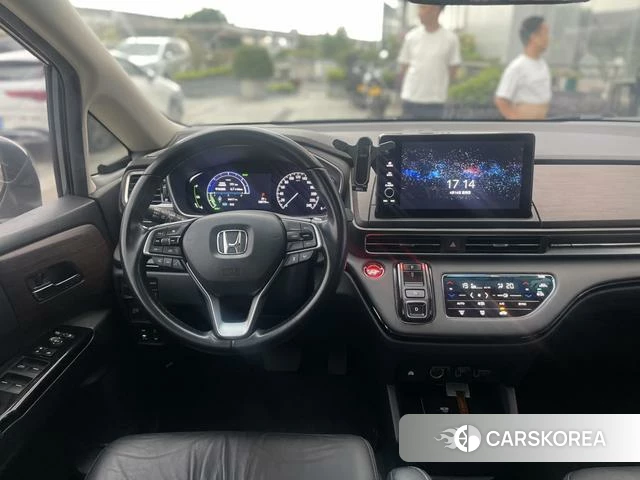 Honda Odyssey id 3993553 из Китая 13