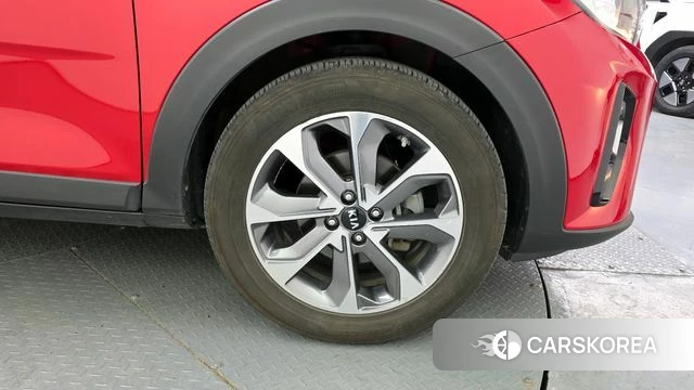 Kia Stonic id 4203650 из Кореи 13