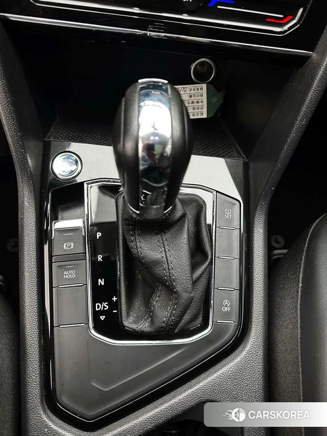 Volkswagen Tuyue id 4353623 из Китая 13