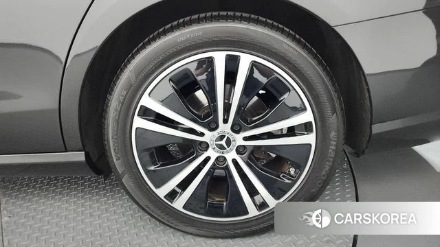 Mercedes-Benz E-Class W213 id 4396391 из Кореи 13