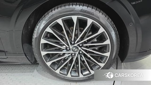 Hyundai Grandeur (GN7) id 4579633 из Кореи 13