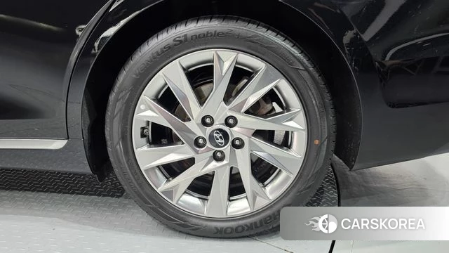 Hyundai The New Grandeur IG Hybrid id 4726549 из Кореи 13