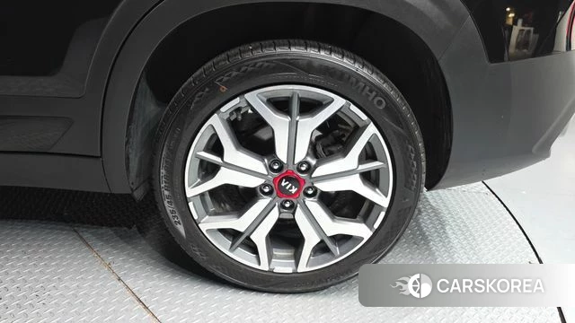 Kia Seltos id 4424142 из Кореи 13
