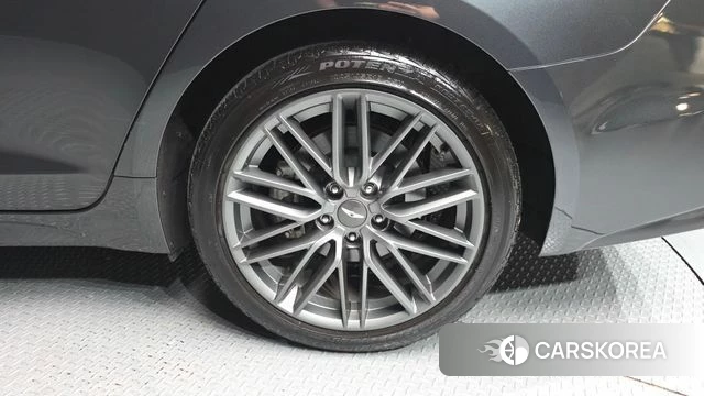 Genesis G70 id 4397788 из Кореи 13