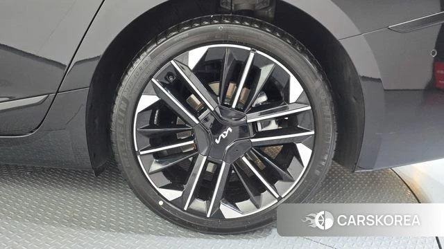 Kia The New K8 Hybrid id 4291681 из Кореи 13