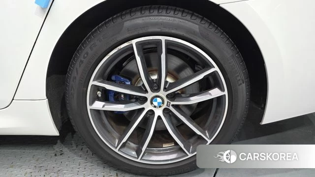 BMW 5 Series (G30) id 4550119 из Кореи 13