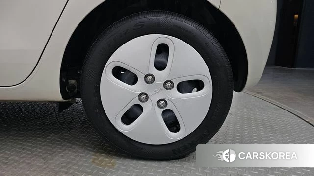 Kia The New Kia Ray id 4921600 из Кореи 13