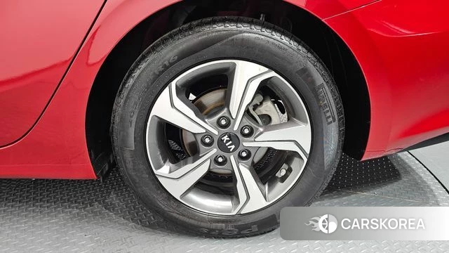 Kia Come New K3 id 4658377 из Кореи 13
