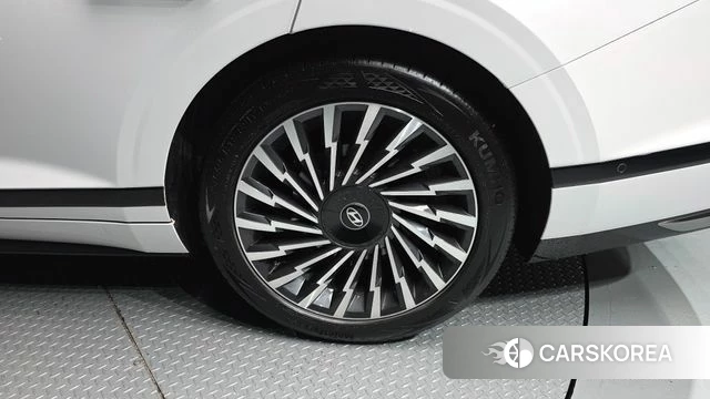 Hyundai Grandeur Hybrid (GN7) id 4607847 из Кореи 13
