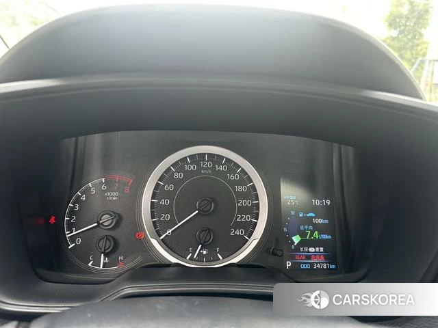 Toyota Corolla id 4301606 из Китая 13