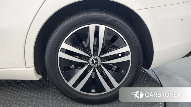 Mercedes-Benz A-Class W177 id 4445023 из Кореи 13
