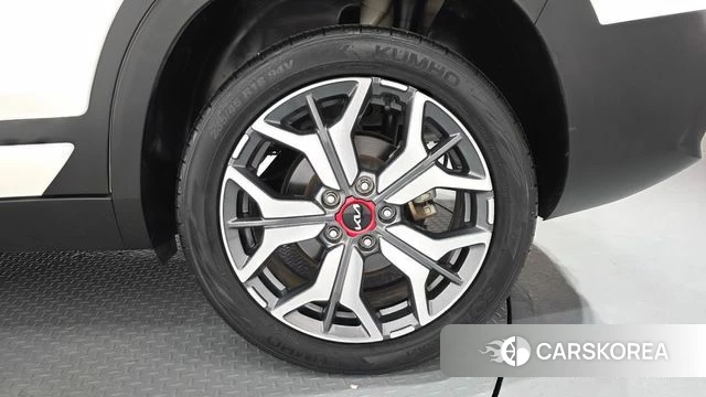 Kia Seltos id 4696989 из Кореи 13