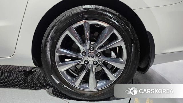 Kia The New Carnival id 4471622 из Кореи 13