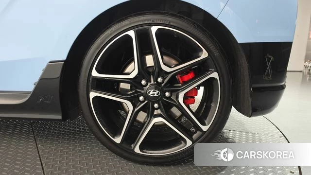 Hyundai Veloster (JS) id 4376837 из Кореи 13