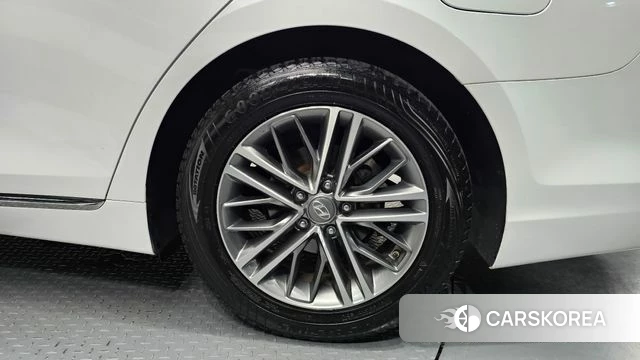 Hyundai Grandeur IG id 4447854 из Кореи 13