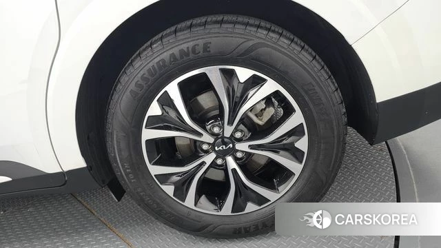 Kia Carnival 4th generation id 4768377 из Кореи 13