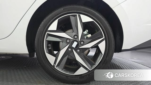 Hyundai Avante (CN7) id 4608355 из Кореи 13