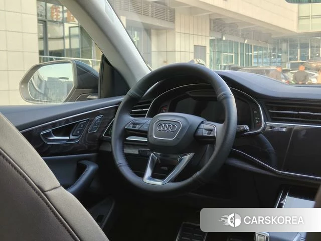 Audi Q8 id 4273915 из Китая 13