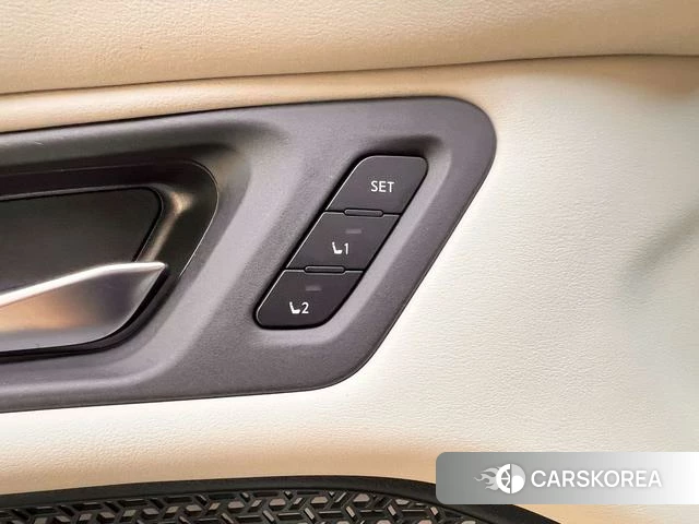 Nissan ARIYA id 4290483 из Китая 13