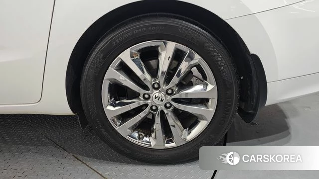 Kia All New Carnival id 4531143 из Кореи 13