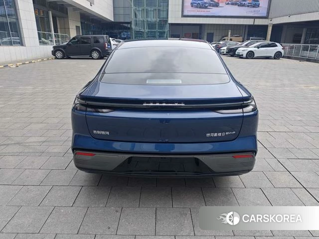 Geely Galaxy Galaxy Sparkle 8 PHEV id 4198871 из Китая 13