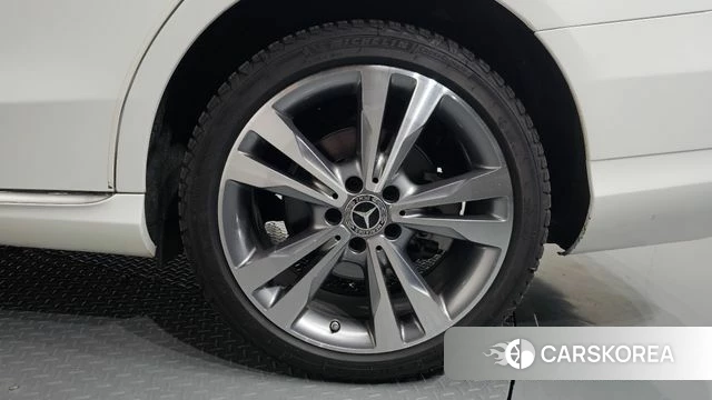 Mercedes-Benz C-Class W205 id 4641807 из Кореи 13