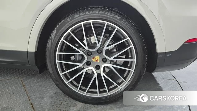 Porsche Cayenne (PO536) id 4594185 из Кореи 13