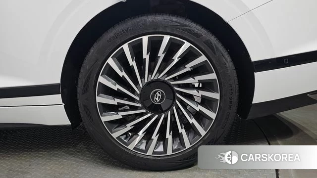 Hyundai Grandeur Hybrid (GN7) id 4308450 из Кореи 13