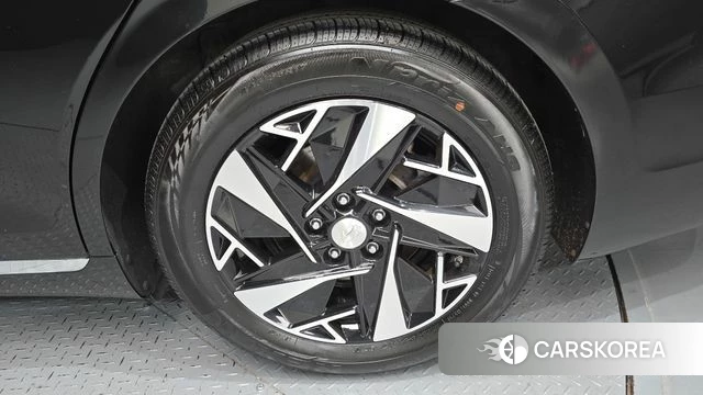 Hyundai The New Grandeur IG Hybrid id 4362219 из Кореи 13